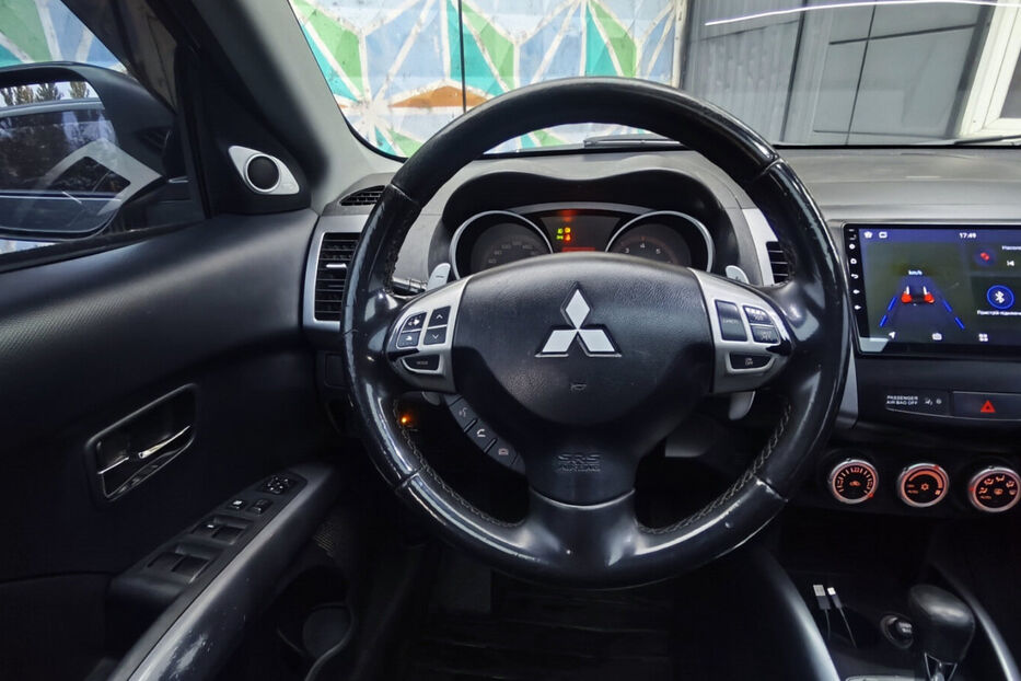 Продам Mitsubishi Outlander XL 3.0 AT (220 к.с.) 2008 року у Києві