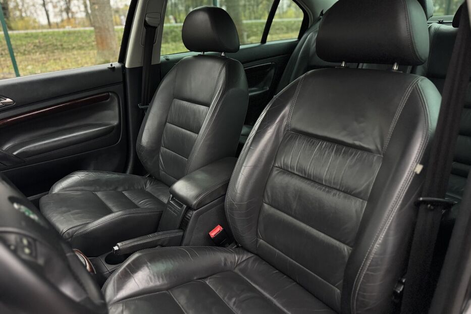 Продам Skoda Superb 2.0TDI 2006 року у м. Умань, Черкаська область