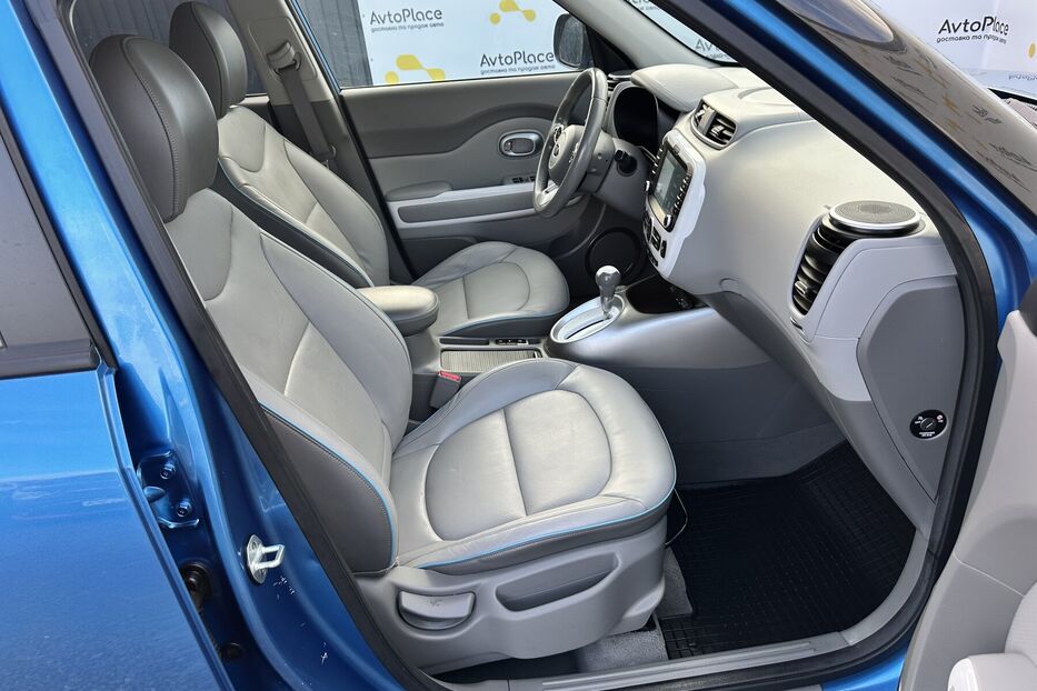 Продам Kia e-Soul 27 квт 2014 року у Луцьку