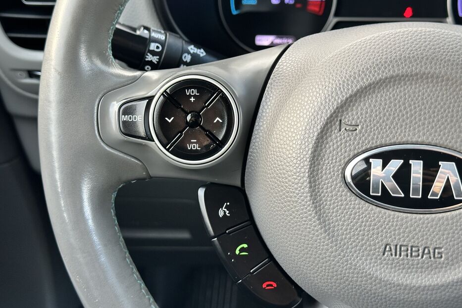 Продам Kia e-Soul 27 квт 2014 року у Луцьку