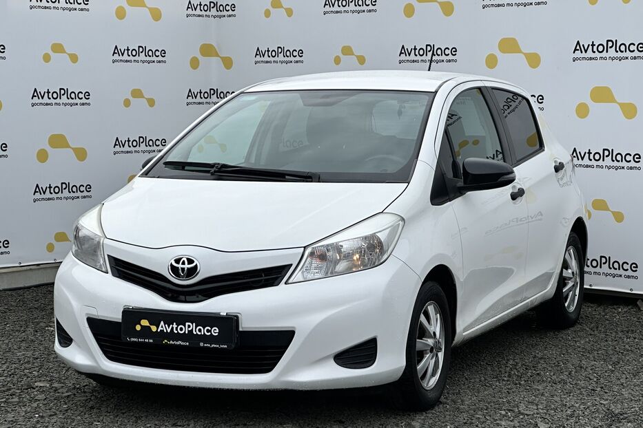 Продам Toyota Yaris 2012 року у Луцьку