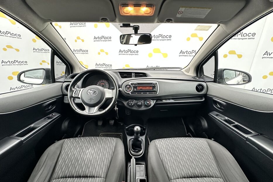 Продам Toyota Yaris 2012 року у Луцьку