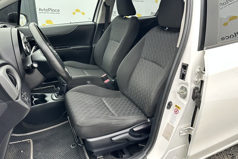 Продам Toyota Yaris 2012 року у Луцьку