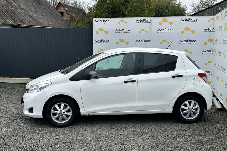 Продам Toyota Yaris 2012 року у Луцьку