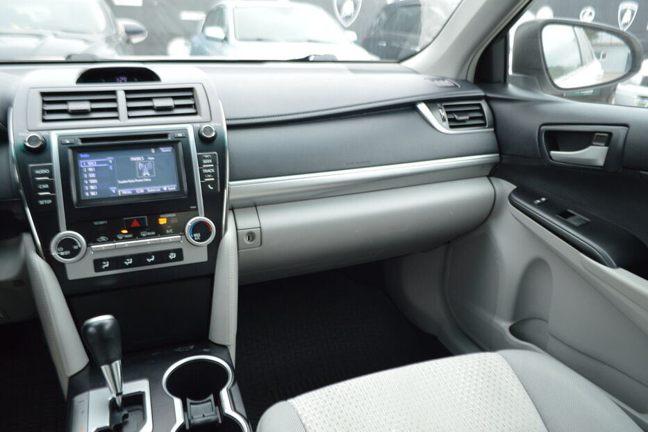 Продам Toyota Camry LE 2014 року у Одесі