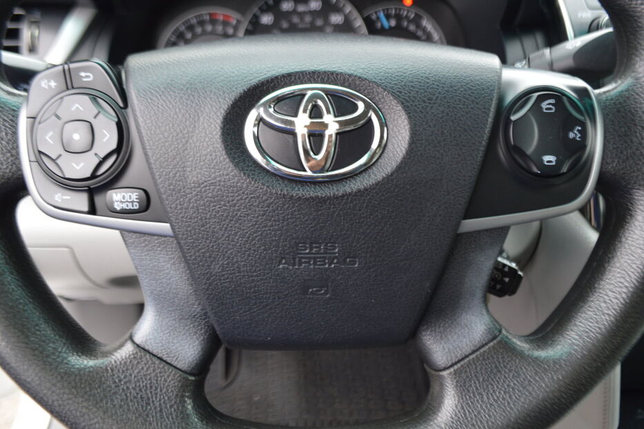 Продам Toyota Camry LE 2014 року у Одесі