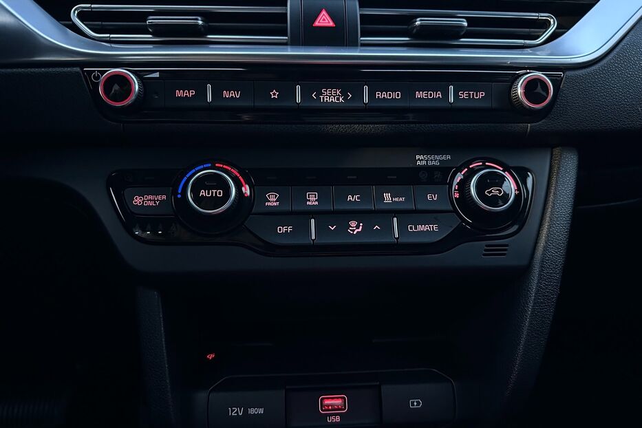 Продам Kia e-Niro 64кВт Макс.комплектація! 2020 року у Львові
