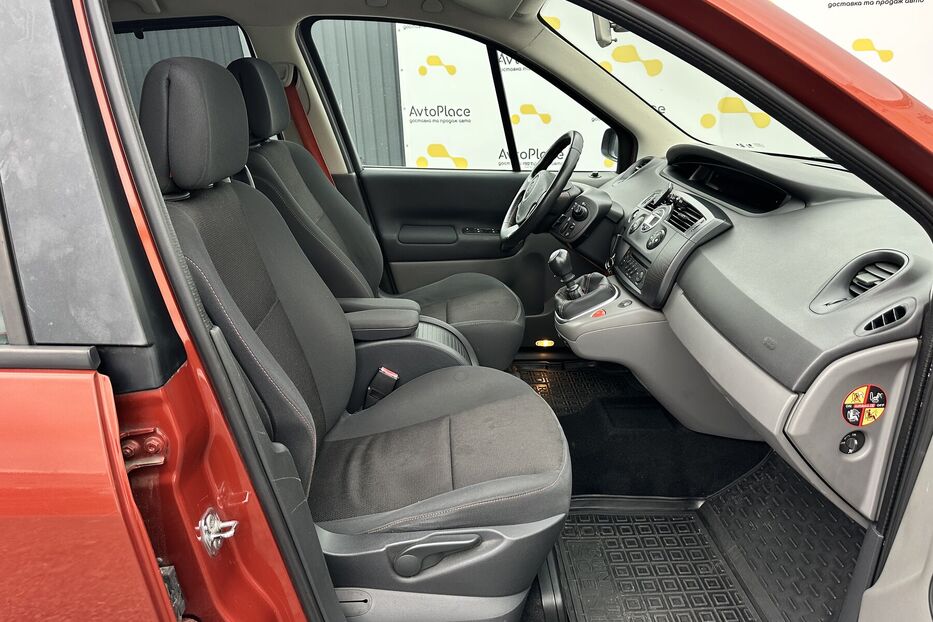 Продам Renault Scenic 2008 року у Луцьку