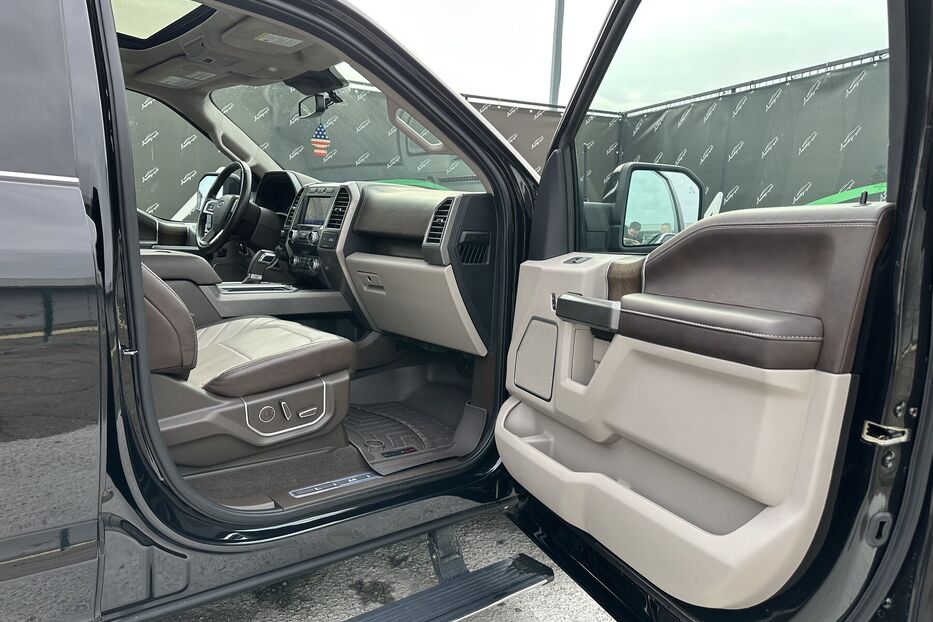 Продам Ford F-Series 150 Limited CrewCab 2019 року у Києві