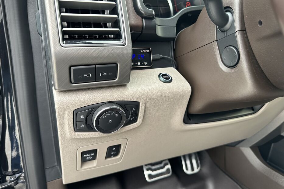 Продам Ford F-Series 150 Limited CrewCab 2019 року у Києві