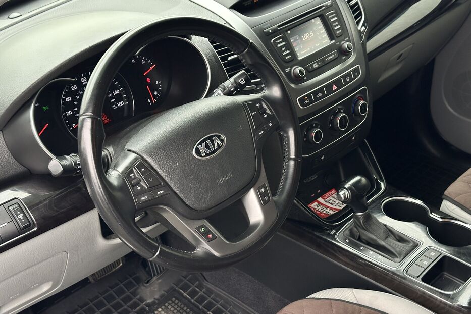 Продам Kia Sorento 2013 року у Луцьку