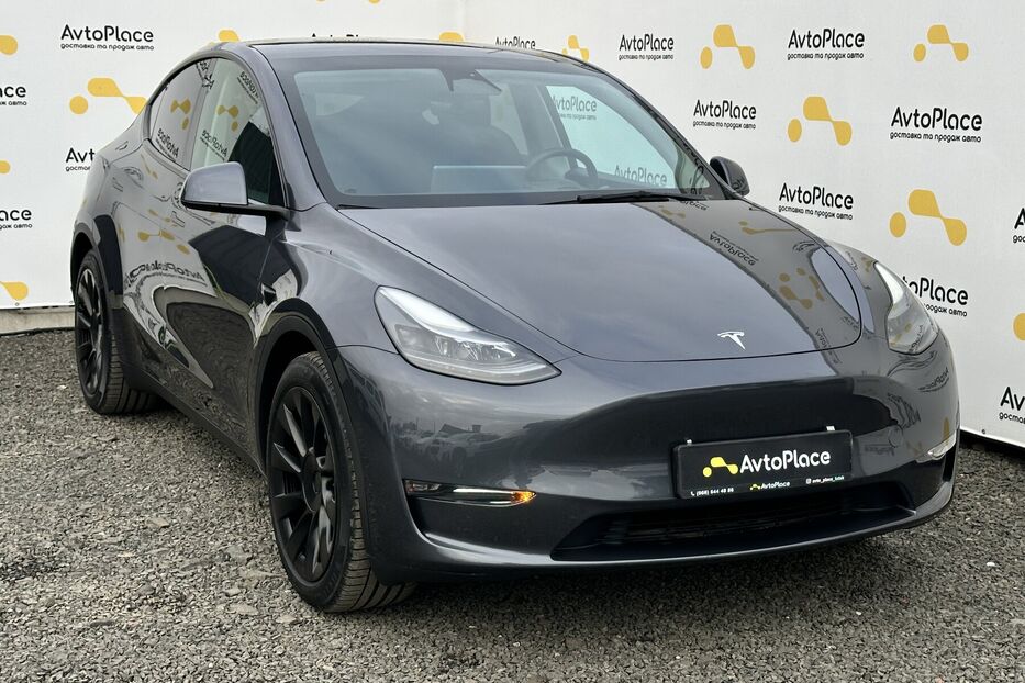 Продам Tesla Model Y 82 квт 2023 року у Луцьку