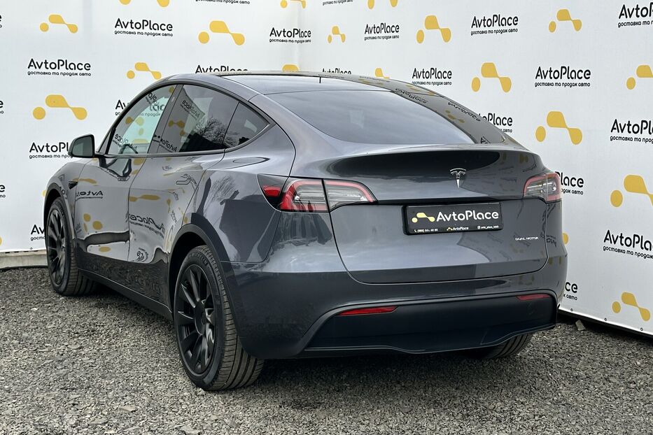 Продам Tesla Model Y 82 квт 2023 року у Луцьку
