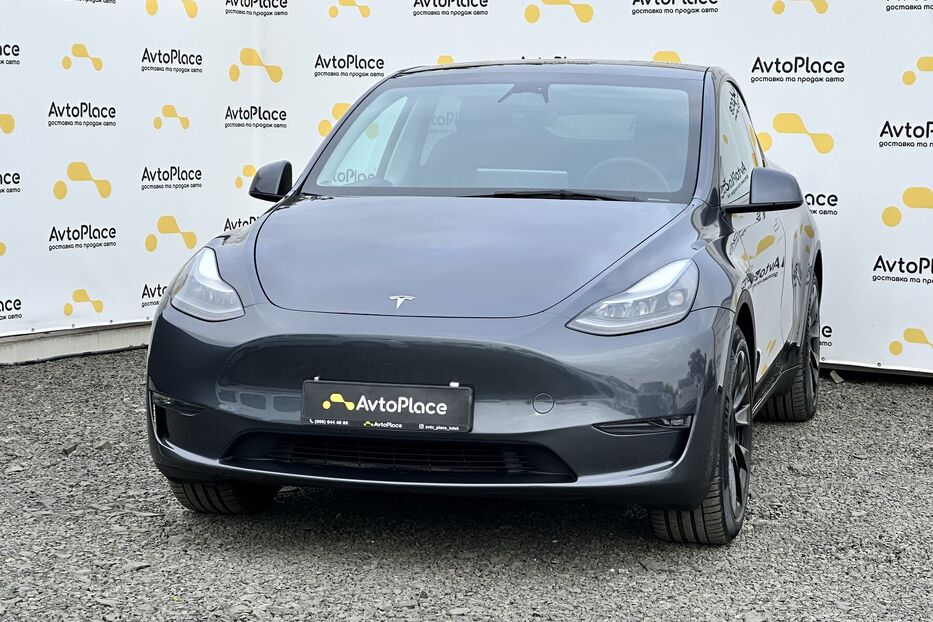 Продам Tesla Model Y 82 квт 2023 року у Луцьку
