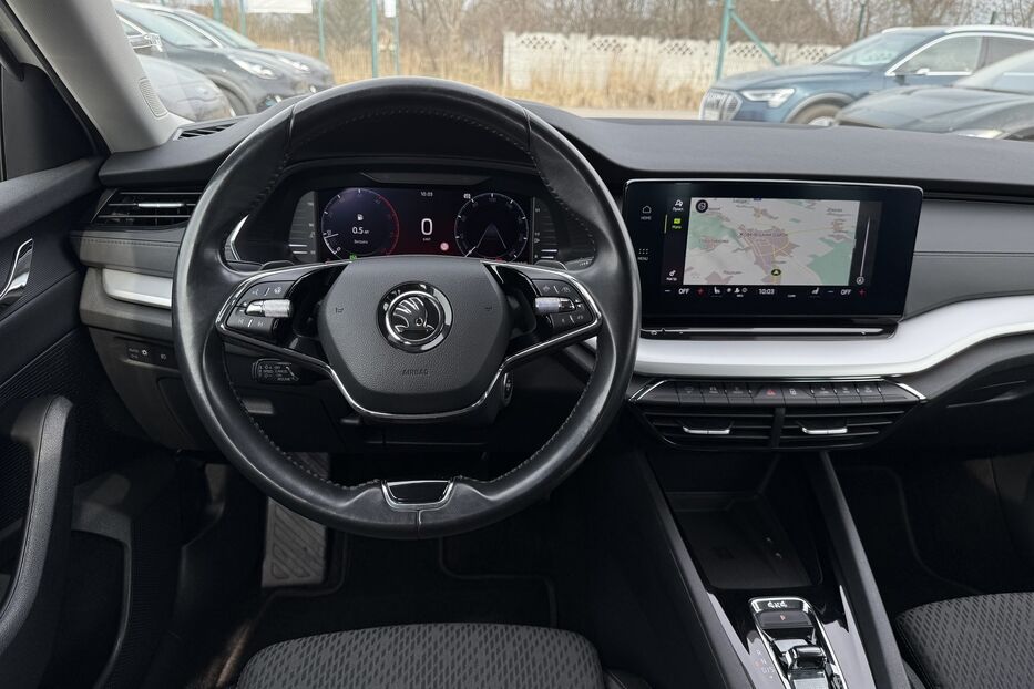 Продам Skoda Octavia A8  2.0 TDI 150к.с АТ 4х4 МАСАЖ 2022 року у Львові