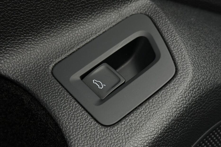 Продам Volkswagen Passat B8 2.0TDI 150к.с. ПАНОРАМА,КАМЕРА 2021 року у Львові
