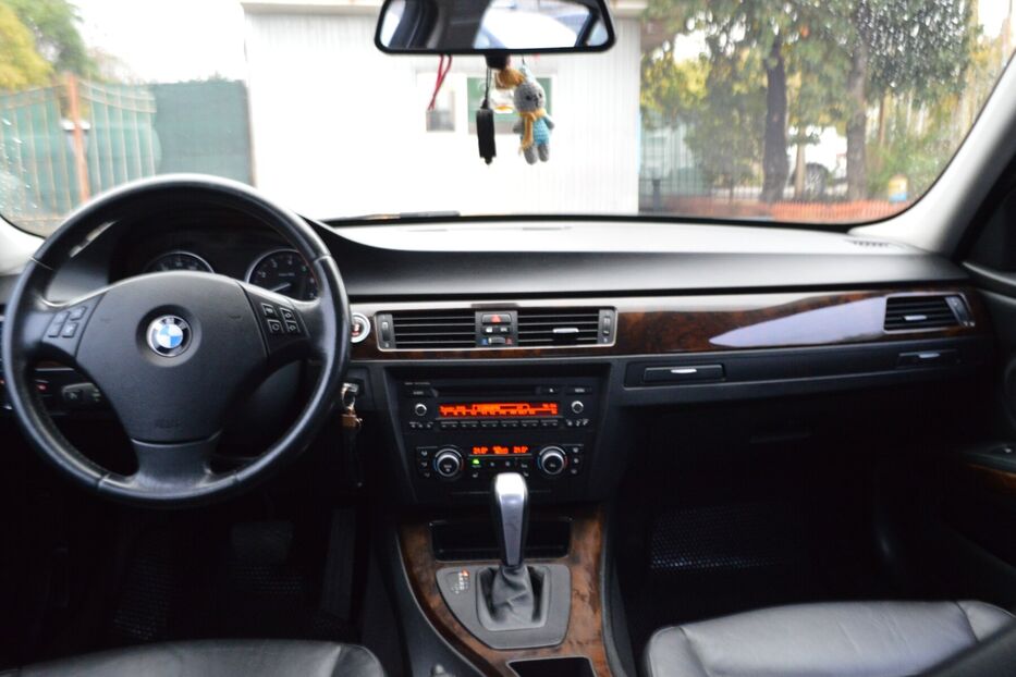 Продам BMW 328 I Xdrive 2009 року у Одесі