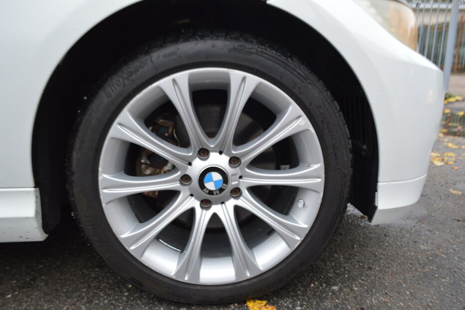 Продам BMW 328 I Xdrive 2009 року у Одесі