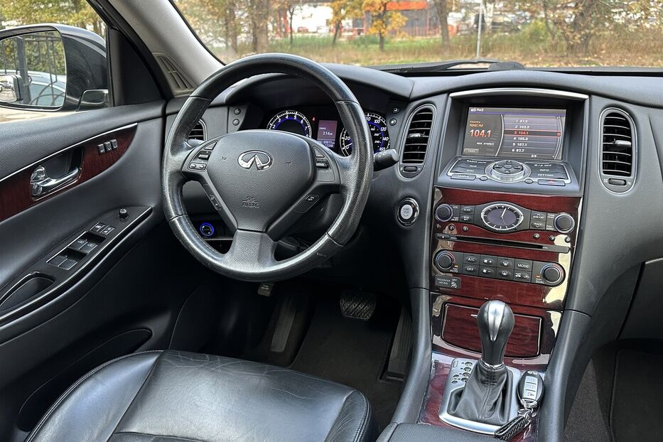 Продам Infiniti Q50 Full 2017 року у Миколаєві