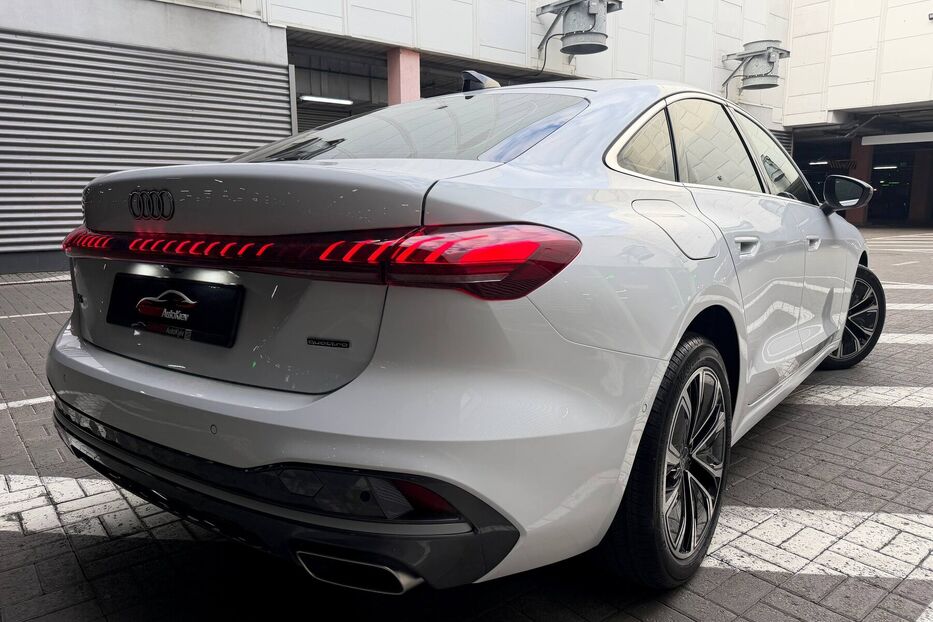 Продам Audi A5 Quattro Premium 2025 року у Києві