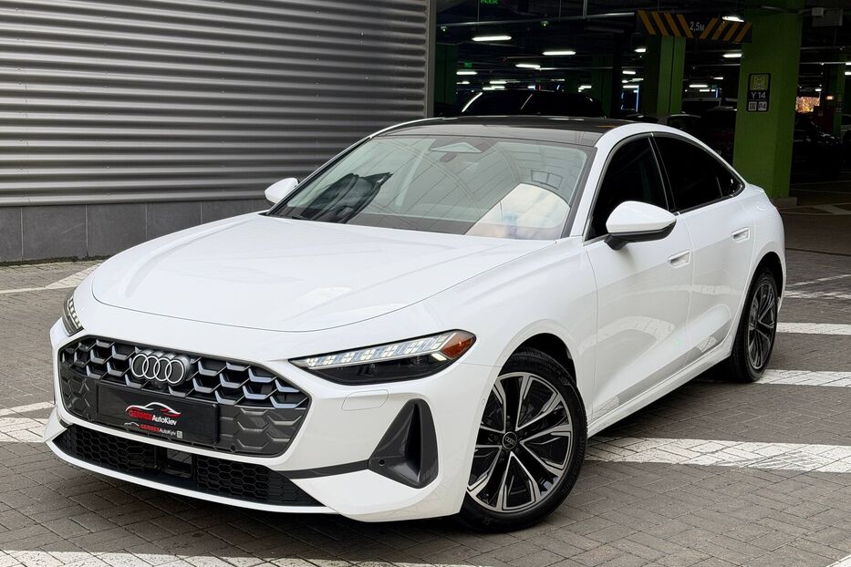 Продам Audi A5 Quattro Premium 2025 року у Києві