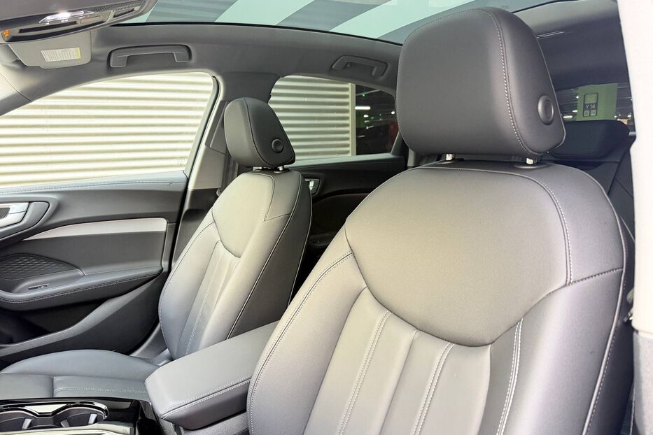 Продам Audi A5 Quattro Premium 2025 року у Києві