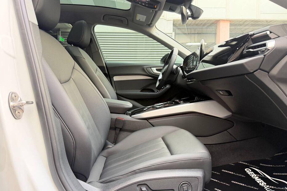 Продам Audi A5 Quattro Premium 2025 року у Києві