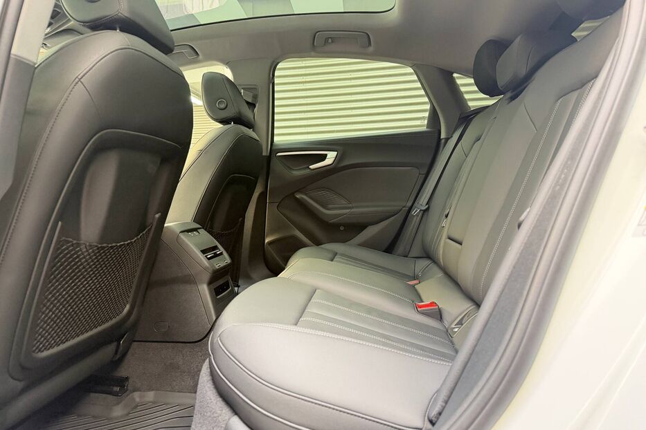 Продам Audi A5 Quattro Premium 2025 року у Києві