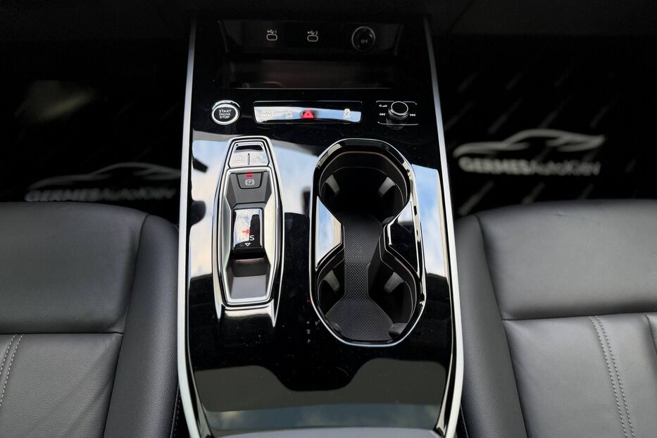 Продам Audi A5 Quattro Premium 2025 року у Києві