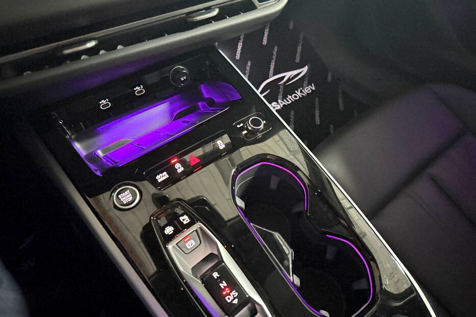 Продам Audi A5 Quattro Premium 2025 року у Києві