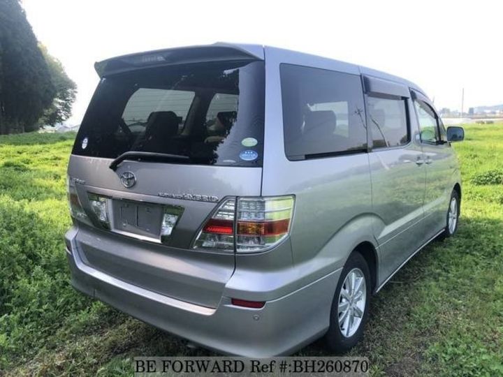 Продам Toyota Alphard 2005 года в Киеве