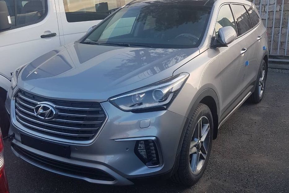 Продам Hyundai Grand Santa Fe VIP PANORAMA 2018 года в Киеве