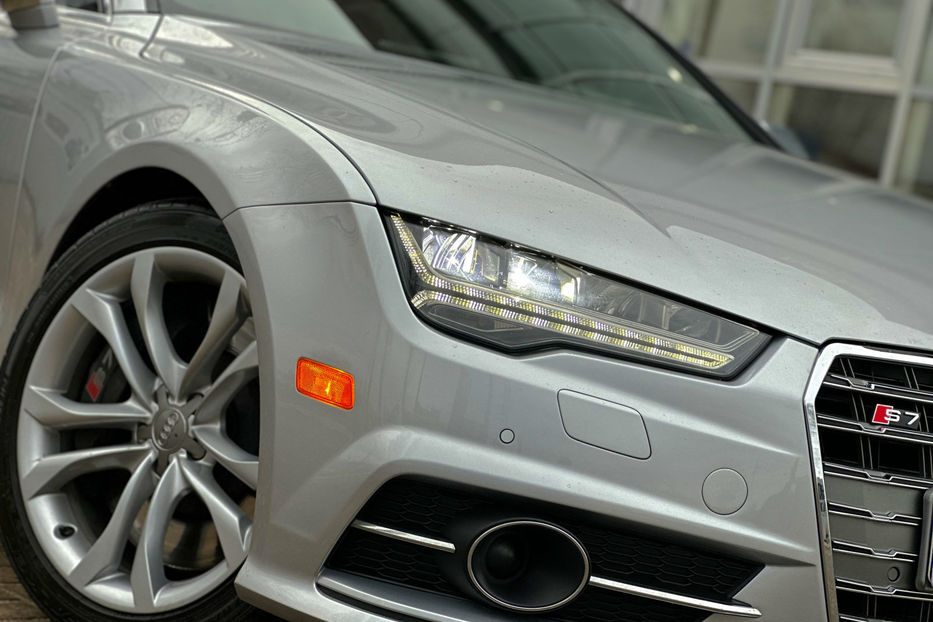 Продам Audi S7 Sportback 2015 года в Киеве