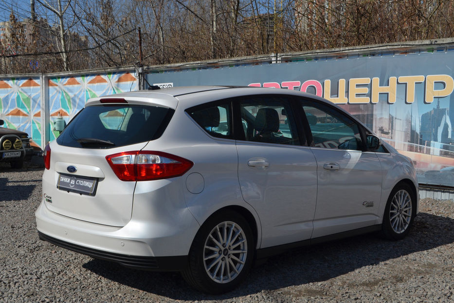Продам Ford C-Max 2015 года в Киеве