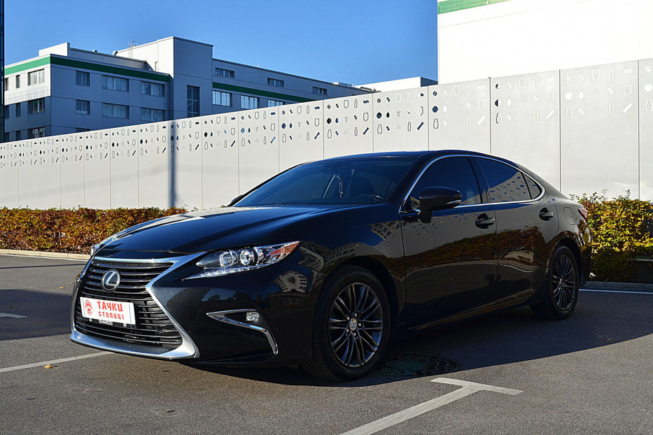 Продам Lexus ES 350 2017 года в Киеве