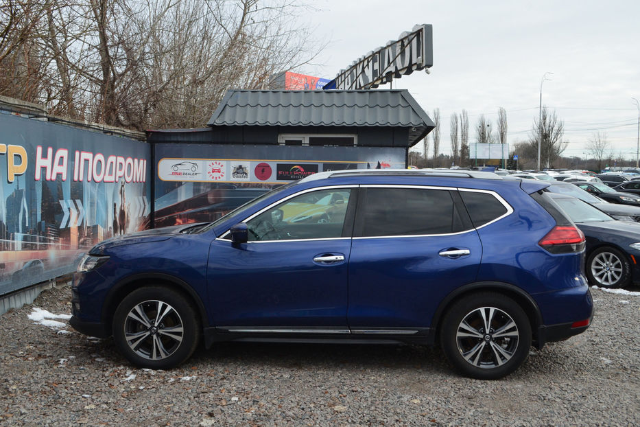 Продам Nissan Rogue 2017 года в Киеве
