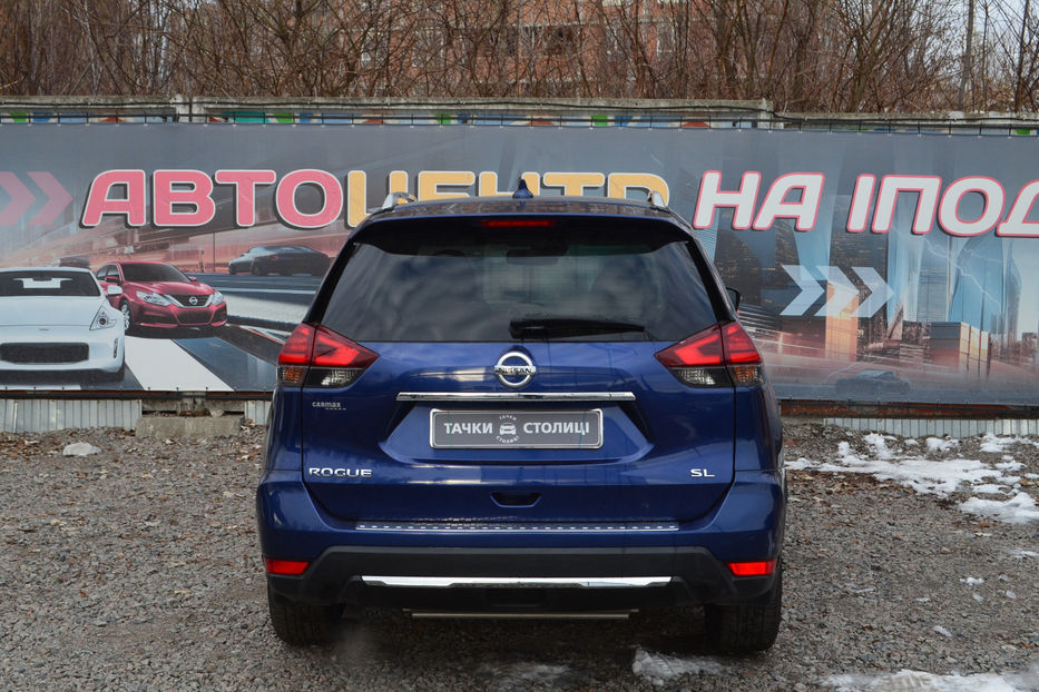 Продам Nissan Rogue 2017 года в Киеве