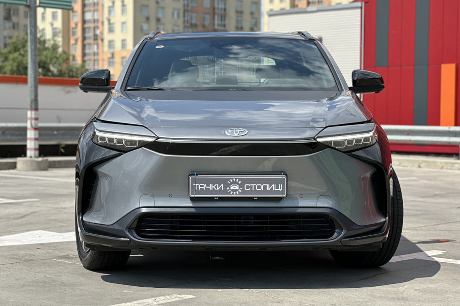 Продам Toyota FBR BZ4X 2023 года в Киеве